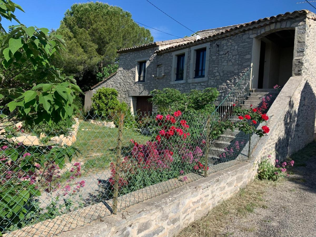 L'Ostal Du Pic Saint Loup Aux Embruscalles Claret Kültér fotó